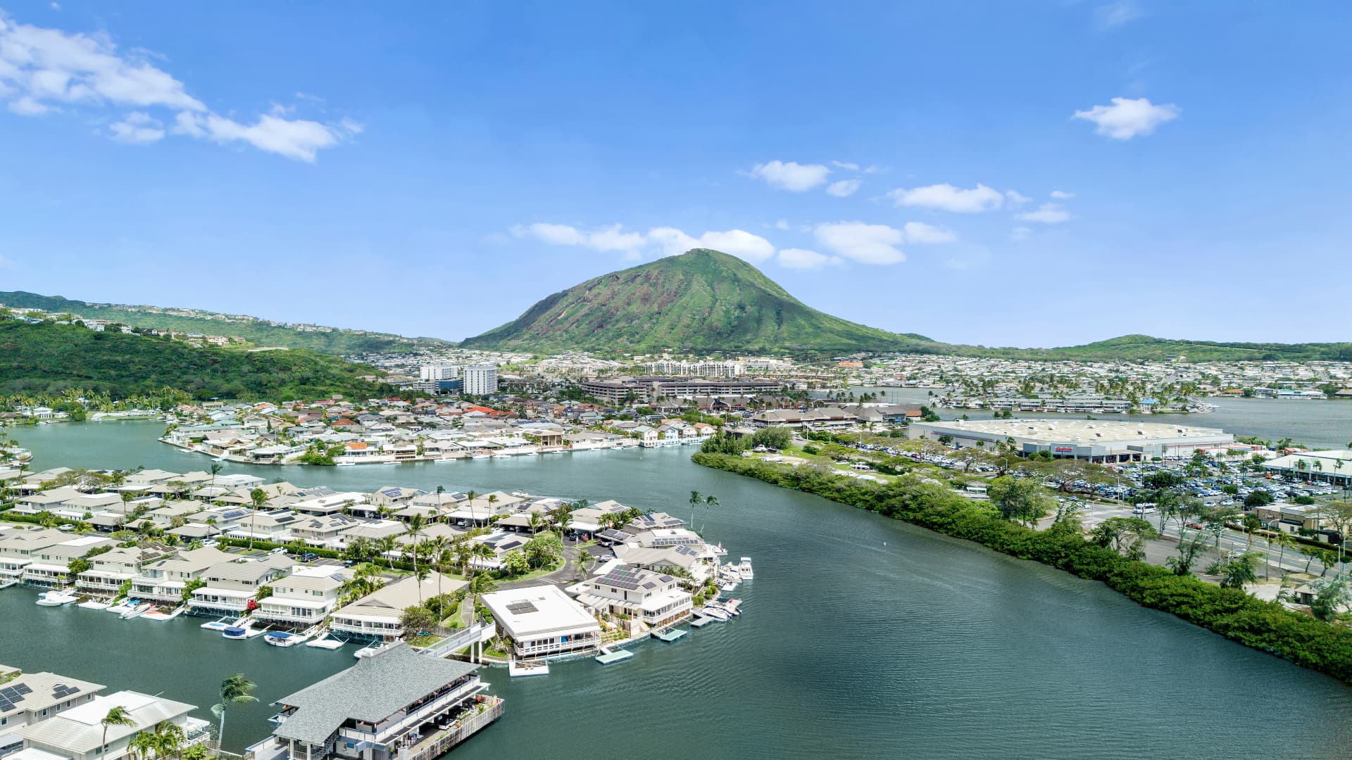 Hawaiʻi Kai marina and Koko Head from the air